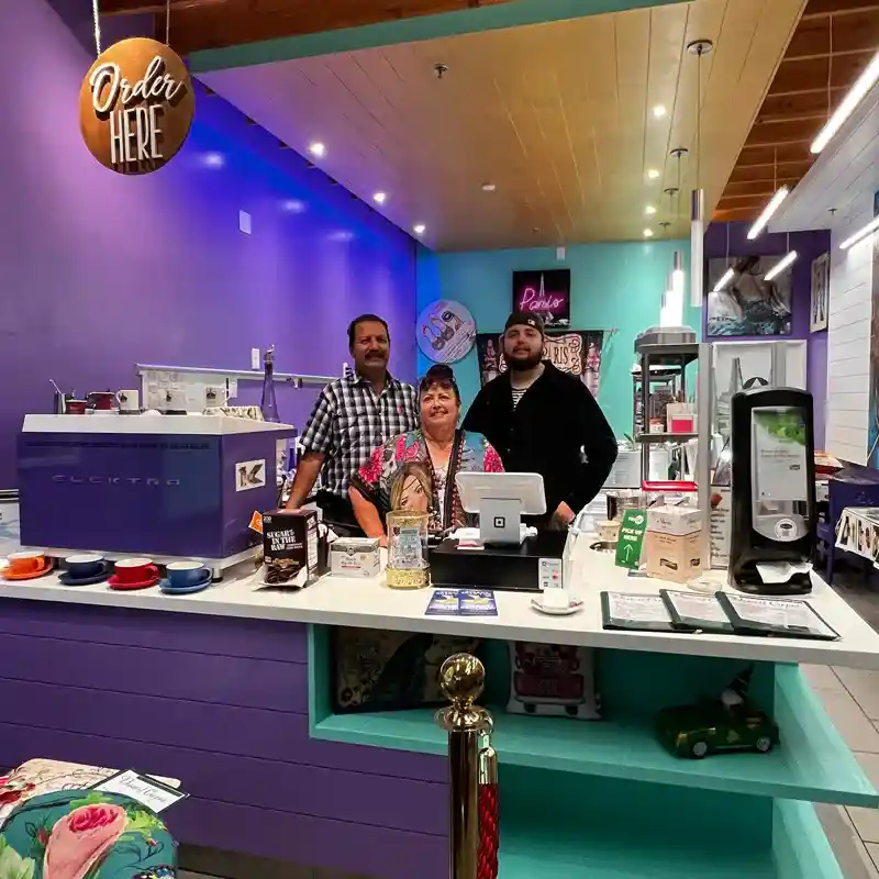 Martin y Martina Flores